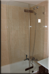 Bañera con Mampara Fija+Abatible